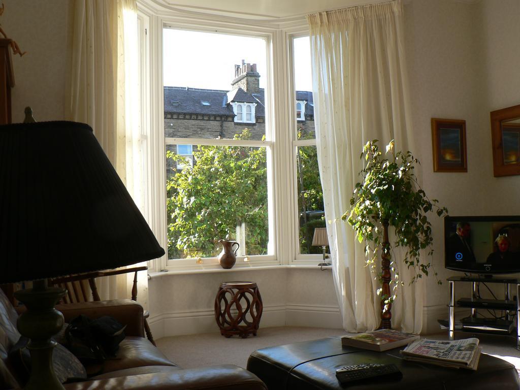 해러게이트 16 Franklin Bijou Boutique B&B 외부 사진