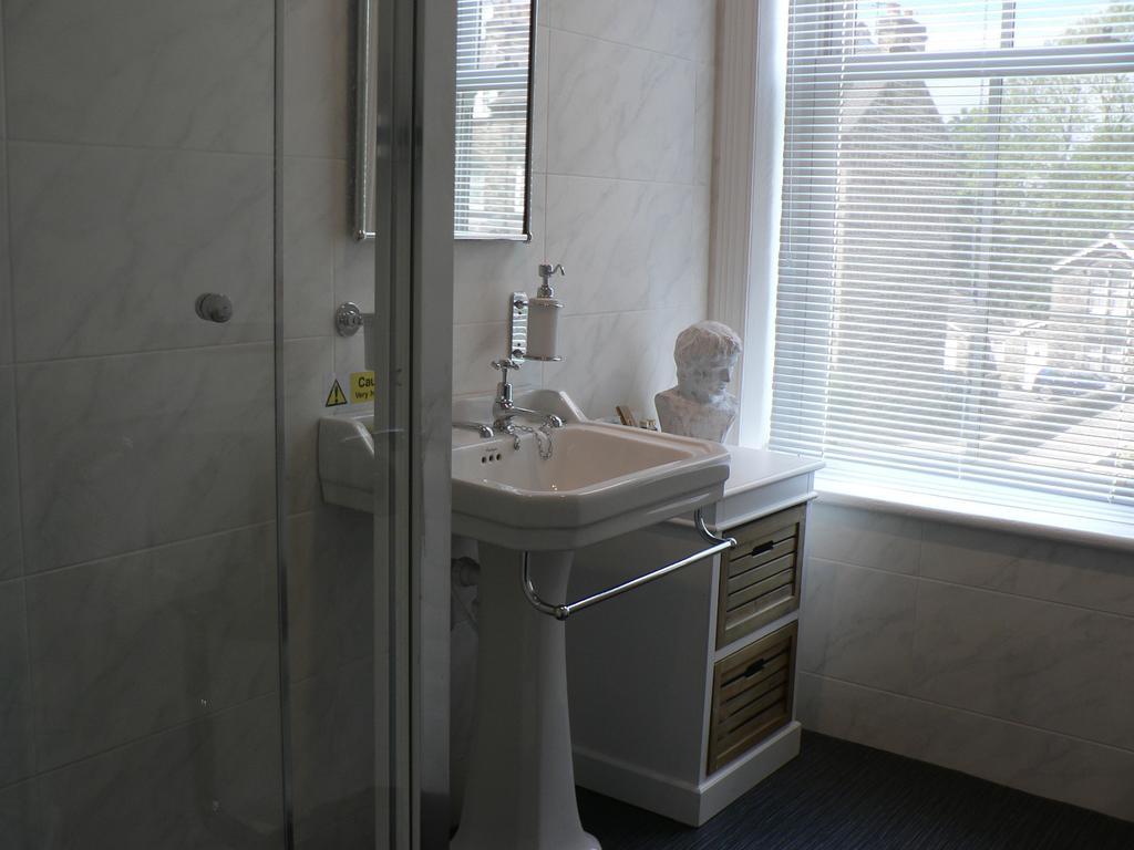 해러게이트 16 Franklin Bijou Boutique B&B 객실 사진